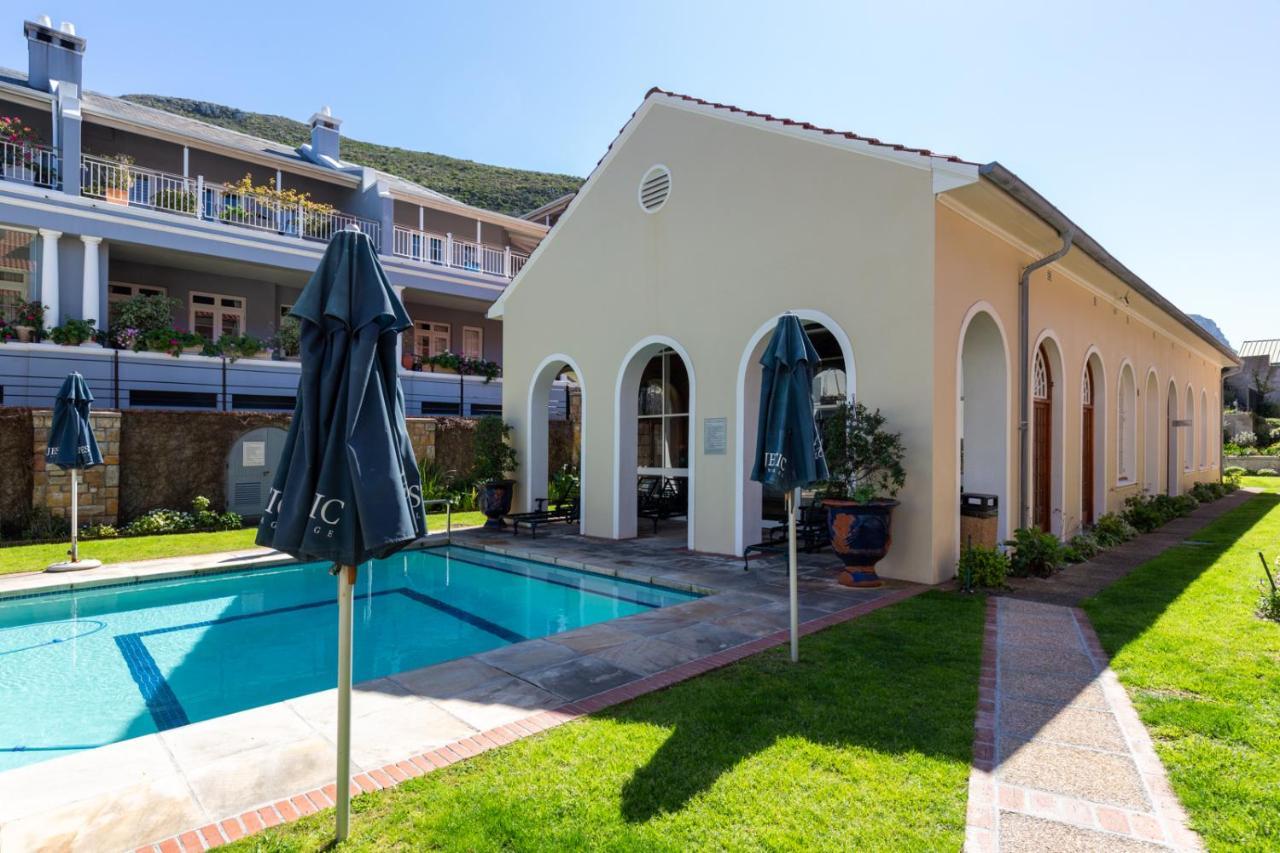 Majestic Ocean View Retreat Apartment Cape Town Exterior photo